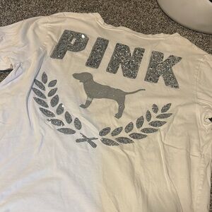 White with Glitter Logo VS PINK